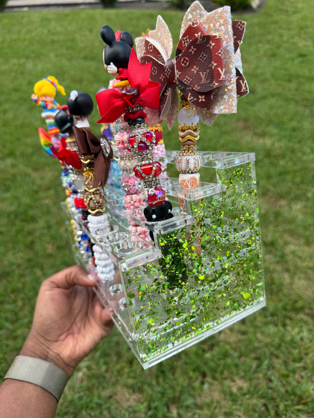 Deluxe Acrylic Rhinestone Pen Holder
